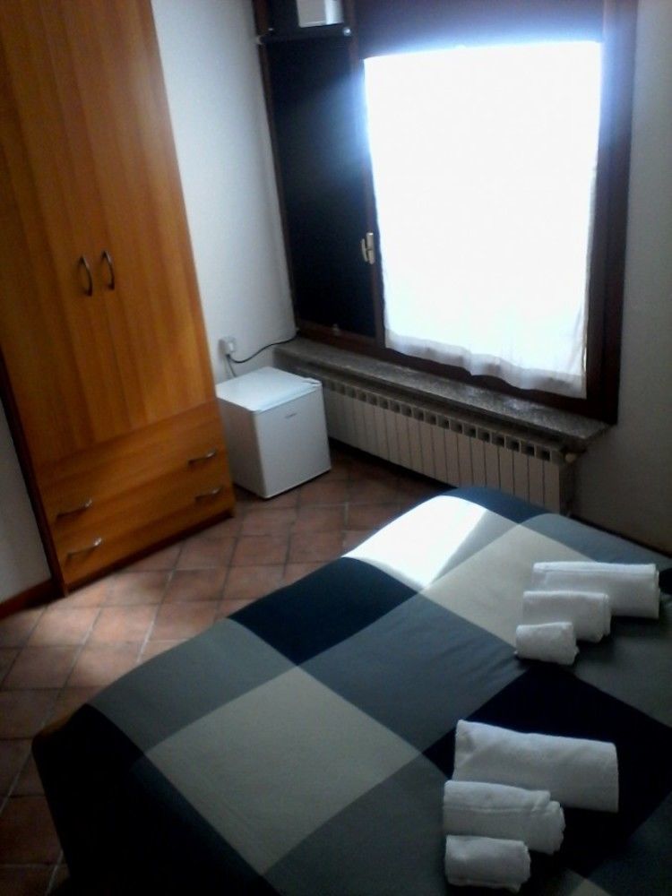 Bed & Breakfast Orio Easy Airport Azzano San Paolo Екстер'єр фото